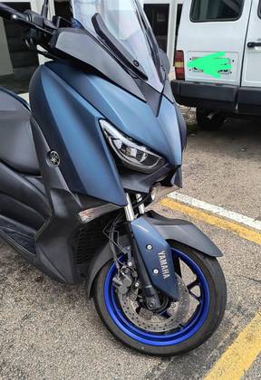 YAMAHA XMAX ABS YAMAHA XMAX ABS